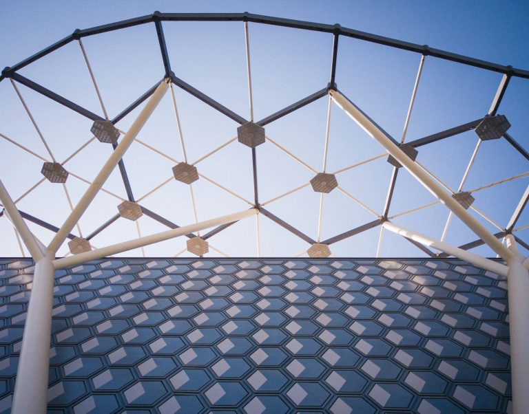 Unterstützung für Gründer:innen mit körperlicher Beeinträchtigung Besondere Unterstützung für Gründer:innen mit körperlicher Beeinträchtigung